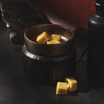 Primitive Midnight Candle Warmer