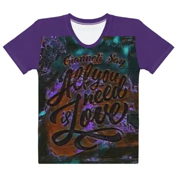 LOVE Women's T-shirt by Gianneli