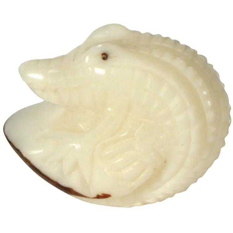Alligator in Relief Tagua Figurine